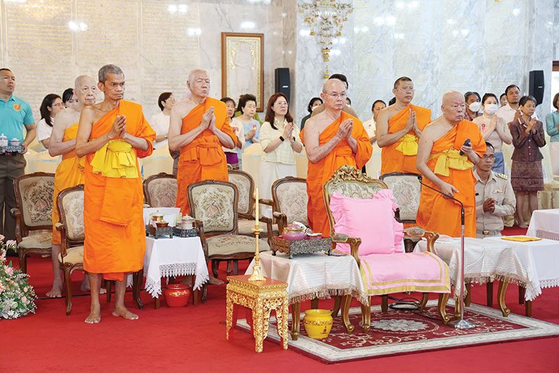 สดจากหน้าพระ - พิธีบำเพ็ญกุศล101 ปีชาตกาล สมเด็จพระมหารัชมังคลาจารย์
