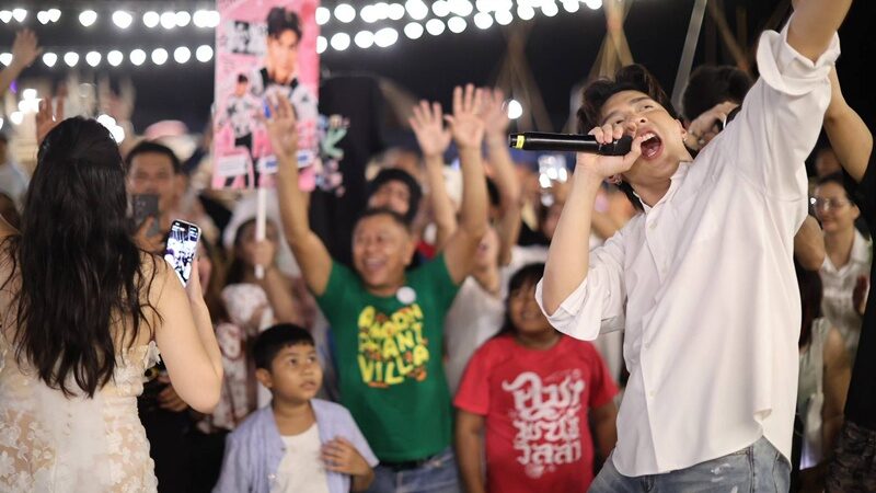 โหน ธนากร
