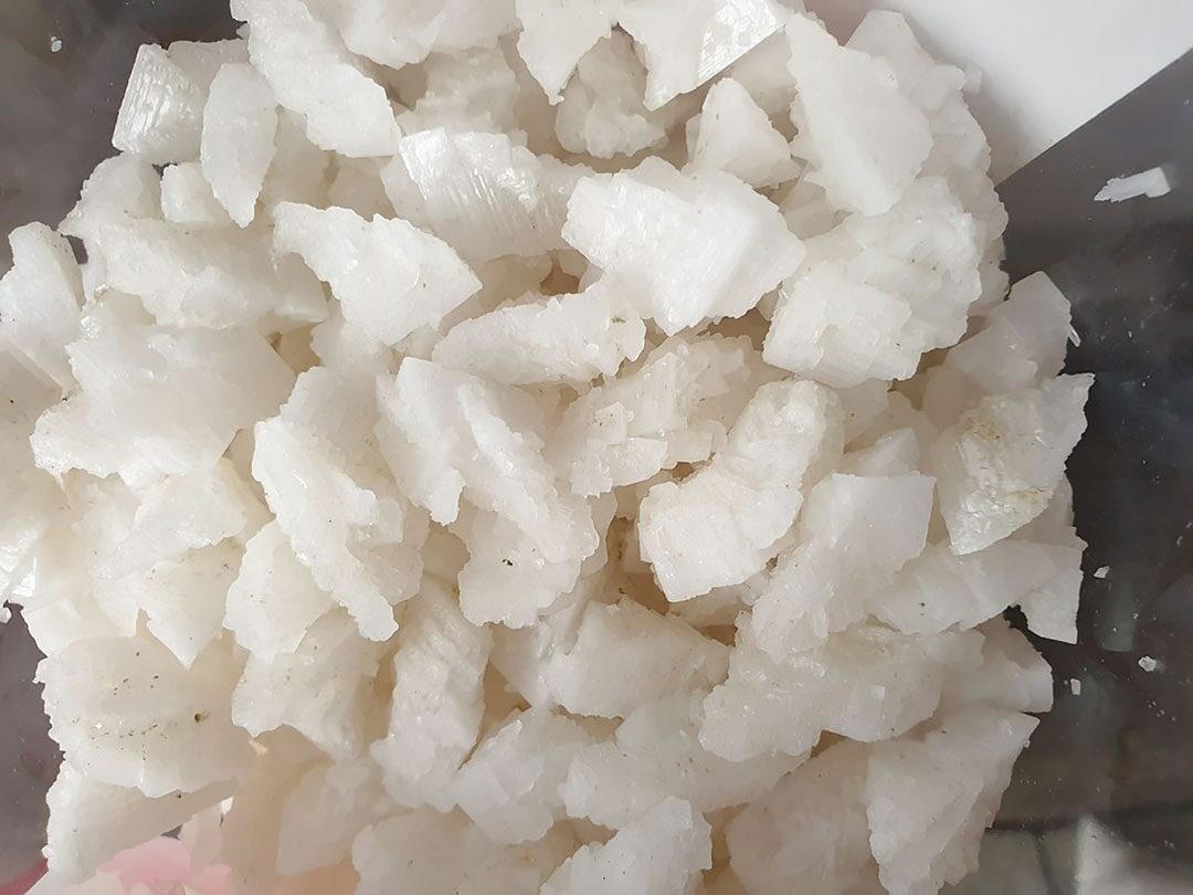 หลาก&หลายเกษตร - เพิ่มมูลค่า‘เกลือสมุทร’ สานต่ออาชีพทำนาเกลือรุ่นปู่ย่า