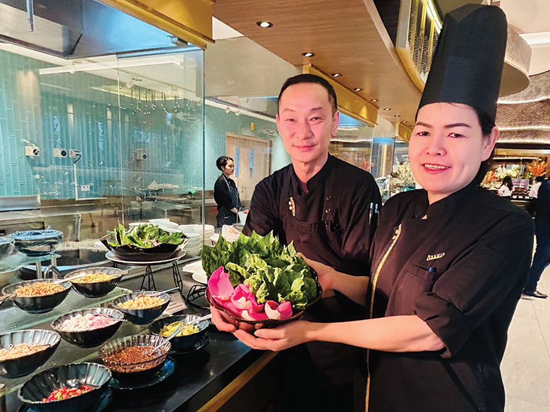 สวรรค์ในครัว- ‘เมี่ยงกลีบบัว’อร่อยเลื่องชื่อ ยืนหนึ่งห้องอาหารสรัสวดี