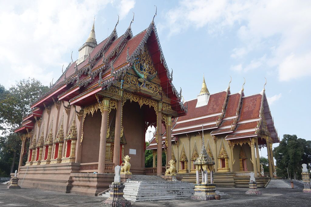 ข่าวสดพระเครื่อง - เหรียญรูปเหมือน2520 หลวงปู่โถม กัลยาโณ
