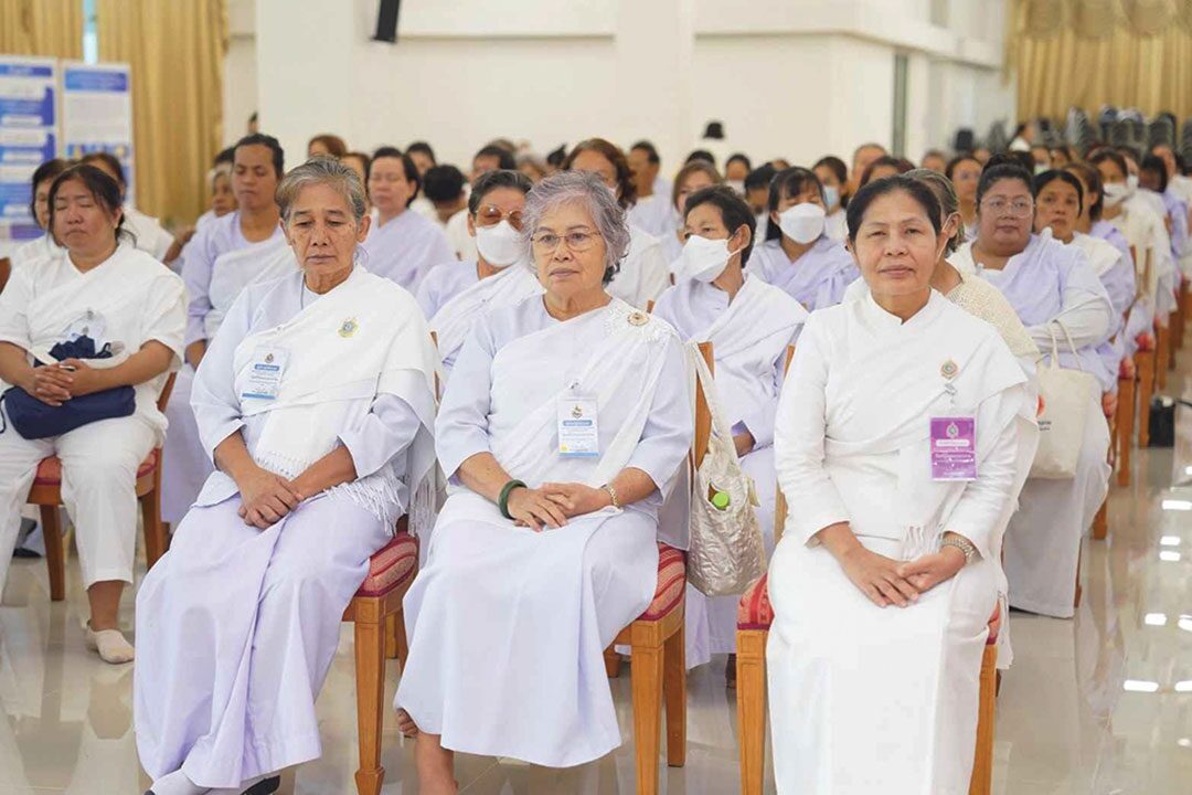 สดจากหน้าพระ - ศน.ส่งเสริมสมาธิสร้างคุณธรรม มุ่งไทยสู่ศูนย์กลางปฏิบัติสากล