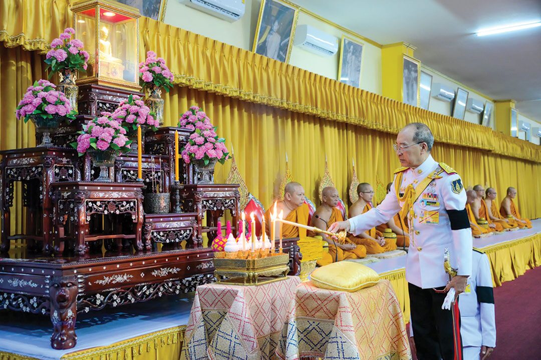 สดจากหน้าพระ - บำเพ็ญราชกุศลอุทิศถวาย รัชกาลที่ 6-เจ้าฟ้าเพชรรัตนฯ