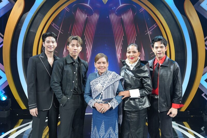 บัลลังก์หมอลำ เวทีเดือด! ร่วมลุ้นผลตัดสิน เผยโฉม 12 หนุ่มหมอลำคว้าตั๋วไปต่อ