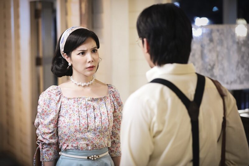 เรื่องย่อ แหวนรักข้ามเวลา เปิดเคมีใหม่ ยูโร-มุก ย้อนเวลาพิสูจน์รักแท้