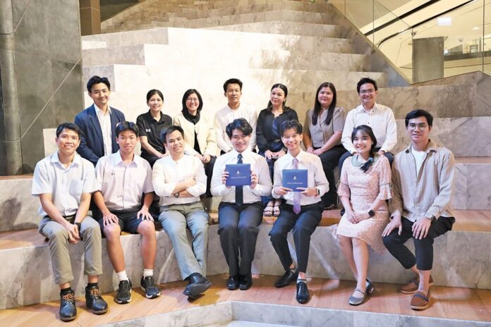 สดจากเยาวชน