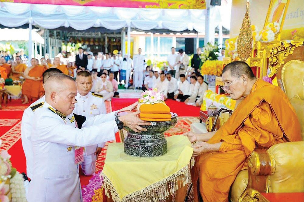 สดจากหน้าพระ - ฉลองอายุ 82 ปีหลวงปู่ศิลา สาธุชนร่วมมุทิตาสักการะ