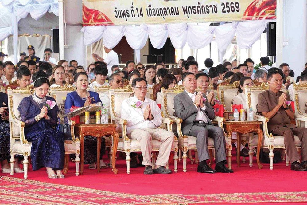 สดจากหน้าพระ - ฉลองอายุ 82 ปีหลวงปู่ศิลา สาธุชนร่วมมุทิตาสักการะ