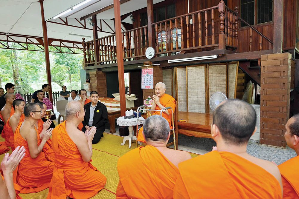 สดจากหน้าพระ - คณะสงฆ์วัดสระเกศ-สักการะ ‘สมเด็จพระพุทธโฆษาจารย์’
