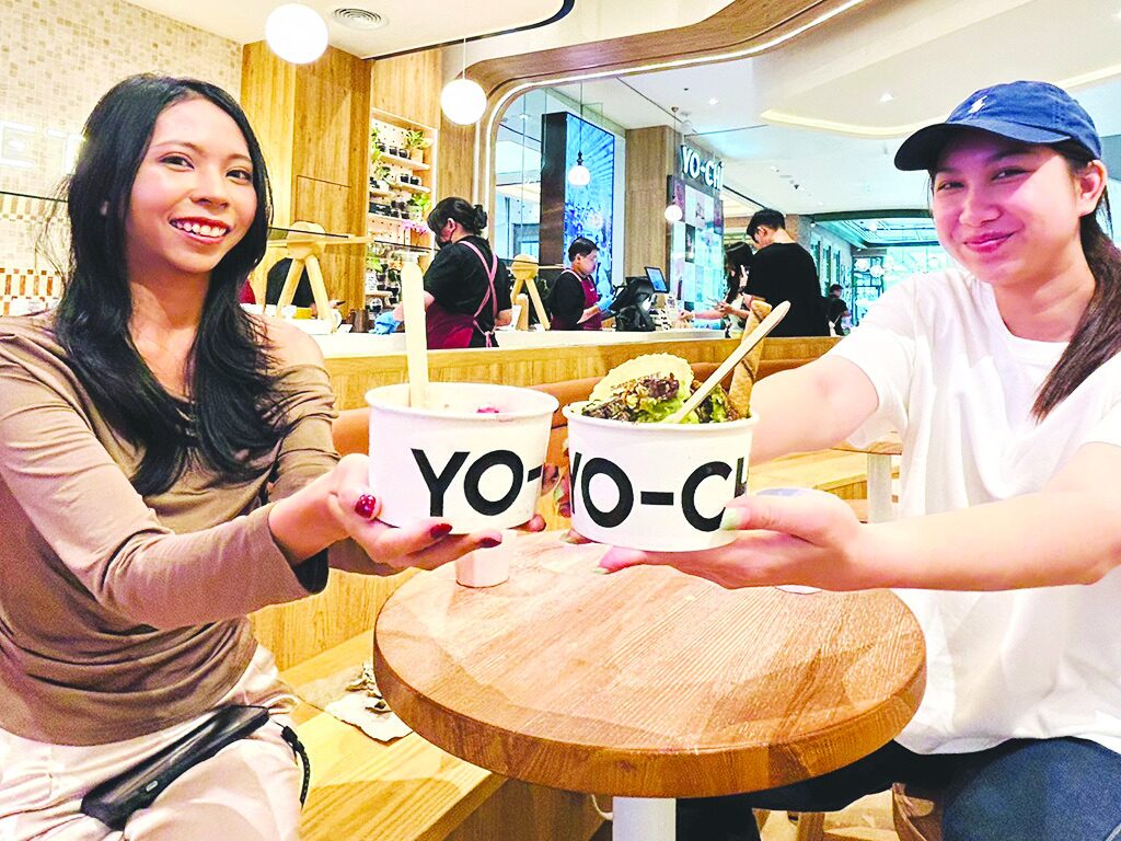 สวรรค์ในครัว - Yo-Chi ร้านโฟรเซ่นโยเกิร์ต ไนต์คลับขวัญใจเด็ก Gen Z   