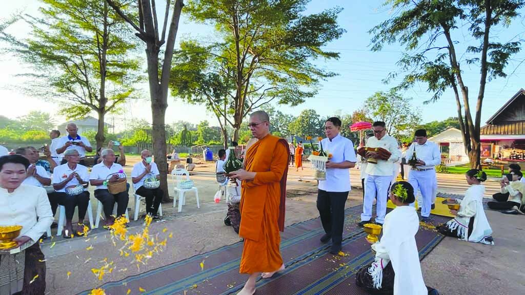 เที่ยววัดวันหยุด
