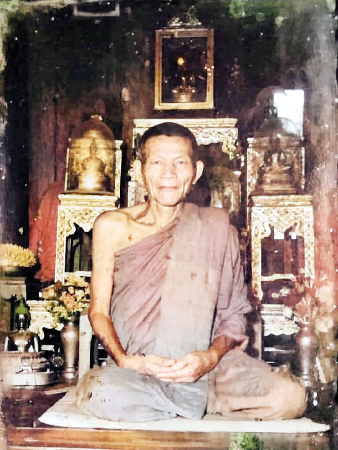 ข่าวสดพระเครื่อง - เหรียญหลวงพ่อหอม วัดหนองเสือกาญจนบุรี